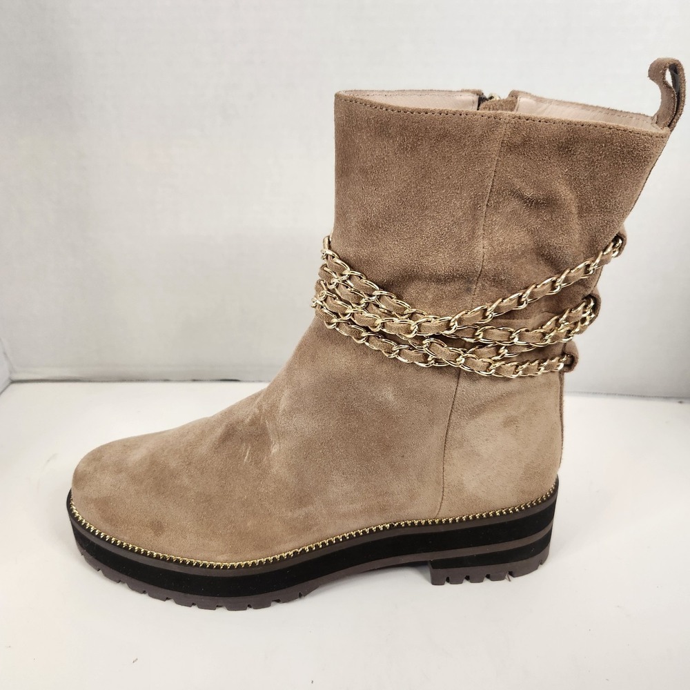 Cecelia NY Women's Sz 8.5 Leather Ankle Boots Beige W/ Goldtone Chain Accents - Picture 5 of 9